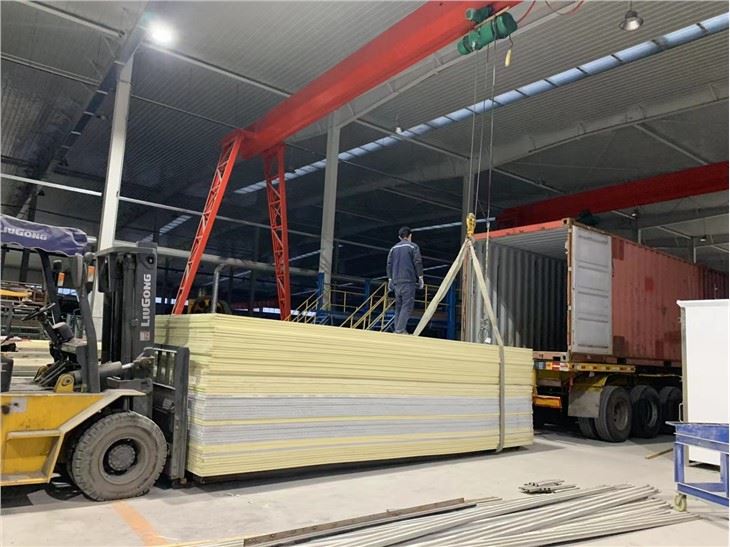 Gel Coated FRP /Polyurethane PU Foam Sandwich Panel For Truck Body And Wall Panels