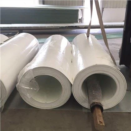 Panel Gentian Kaca Bertebat